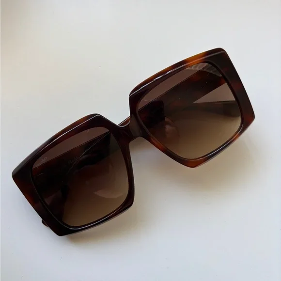 Max Mara logo 6 MM0024 tortoise sunglasses, brand new Max Mara logo 6 MM0024 tortoise sunglasses, brand new main image 4